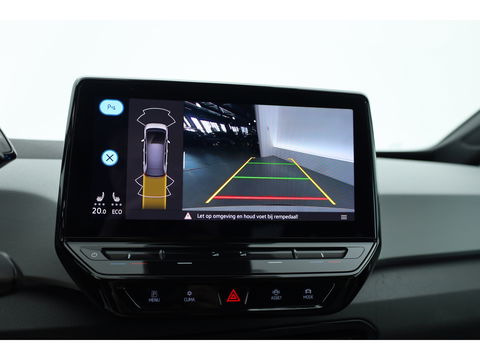 Volkswagen ID.3 First Plus 58 kWh | Navi | IQ. Light | Stoel- Stuurverw. | Adapt. Cruise | Camera