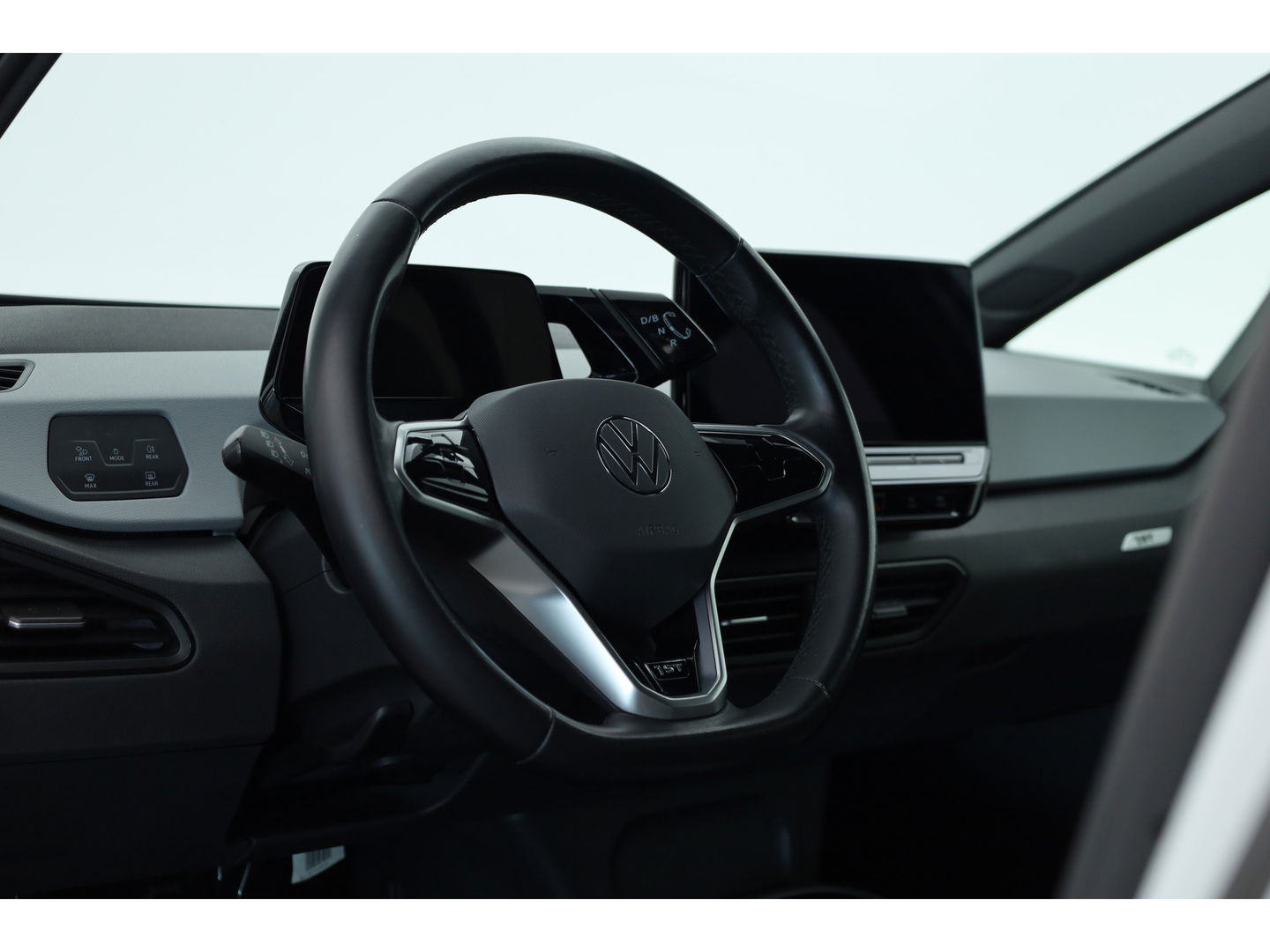 Volkswagen ID.3 First Plus 58 kWh | Navi | IQ. Light | Stoel- Stuurverw. | Adapt. Cruise | Camera