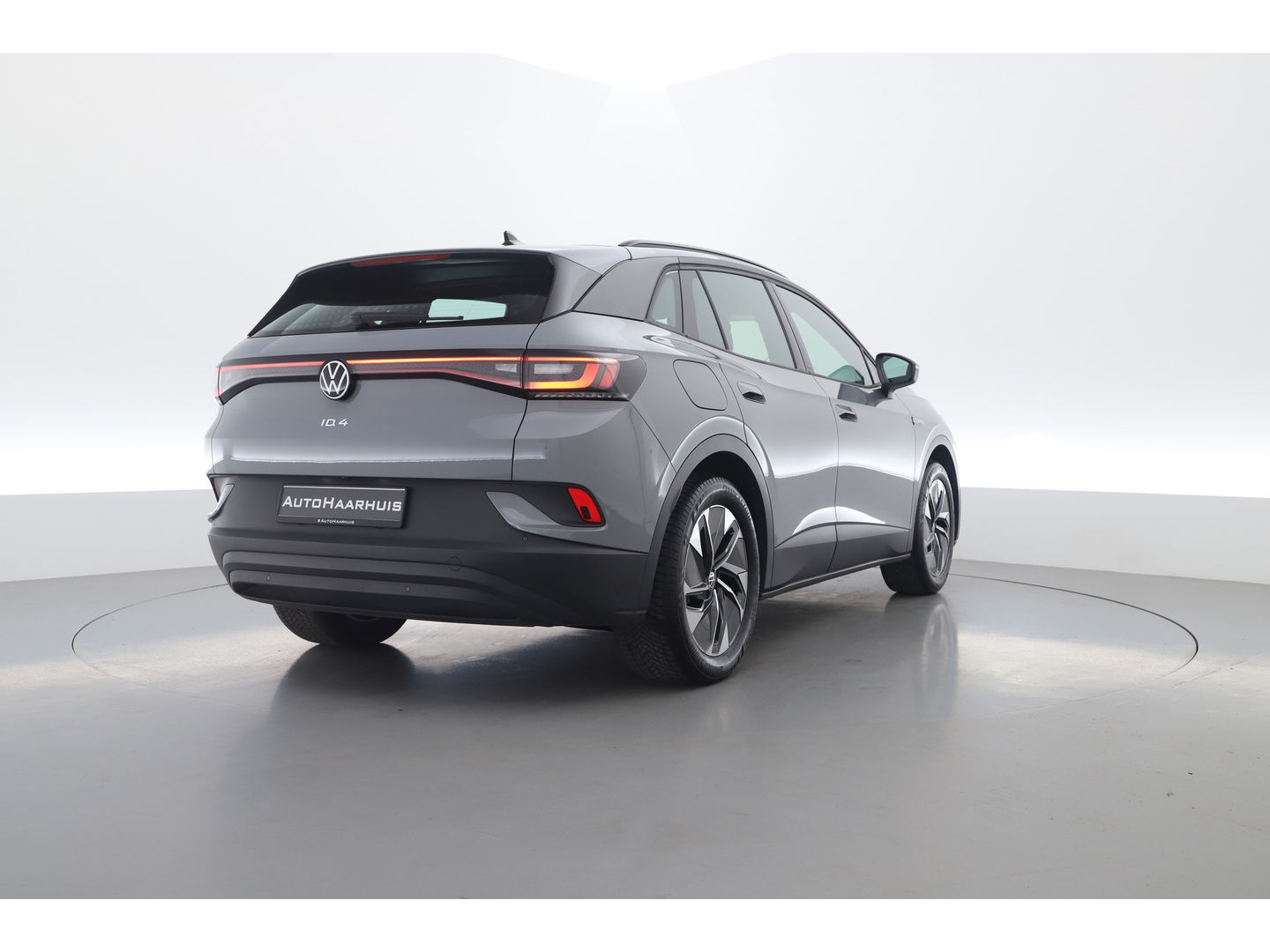Volkswagen ID.4 Pro 77 kWh 204pk | Navi | Camera | Warmtepomp | Keyless | Stoelverwarming