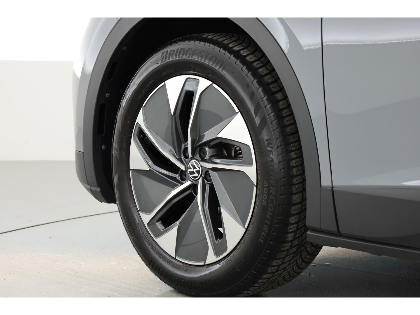 Volkswagen ID.4 Pro 77 kWh 204pk | Navi | Camera | Warmtepomp | Keyless | Stoelverwarming
