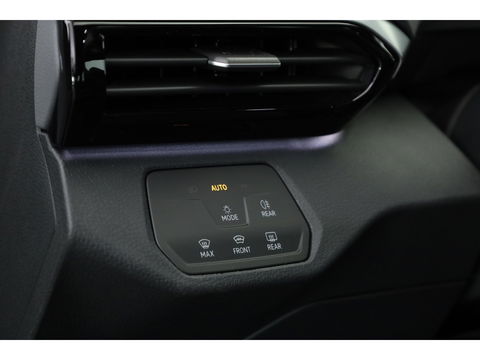 Volkswagen ID.4 Pro 77 kWh 204pk | Navi | Camera | Warmtepomp | Keyless | Stoelverwarming