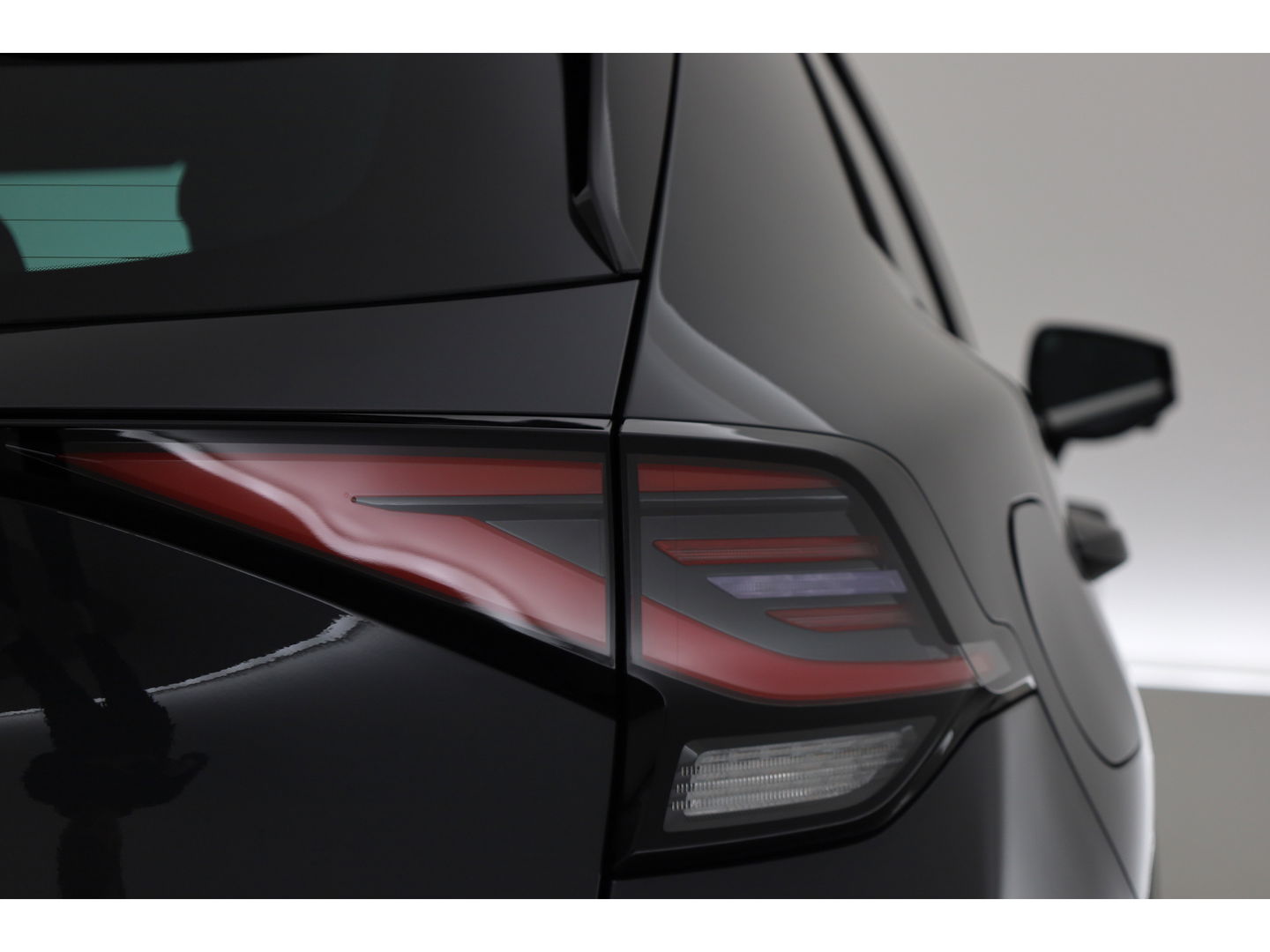 Kia Sportage 1.6 T-GDi Plug-in Hybrid GT-PlusLine AWD | Navi | 360cam | Stoelventi. | Adapt. Cruise | Elek. Stoelen. | H&K