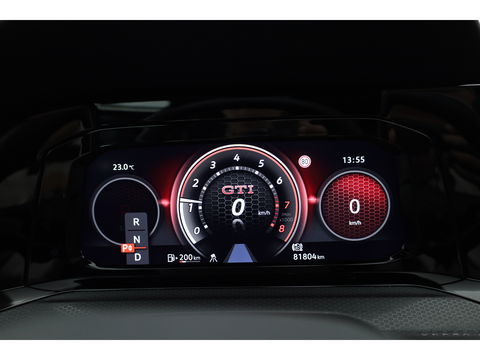 Volkswagen Golf 2.0 TSI GTI | Pano | Camera | Stoel-Stuurverw. | IQ. Light | Apple CarPlay |