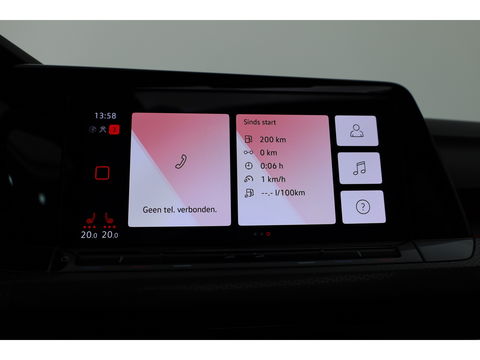 Volkswagen Golf 2.0 TSI GTI | Pano | Camera | Stoel-Stuurverw. | IQ. Light | Apple CarPlay |