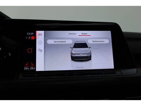 Volkswagen Golf 2.0 TSI GTI | Pano | Camera | Stoel-Stuurverw. | IQ. Light | Apple CarPlay |