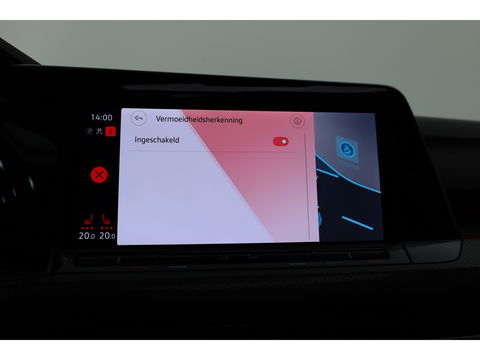 Volkswagen Golf 2.0 TSI GTI | Pano | Camera | Stoel-Stuurverw. | IQ. Light | Apple CarPlay |