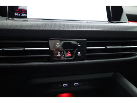 Volkswagen Golf 2.0 TSI GTI | Pano | Camera | Stoel-Stuurverw. | IQ. Light | Apple CarPlay |