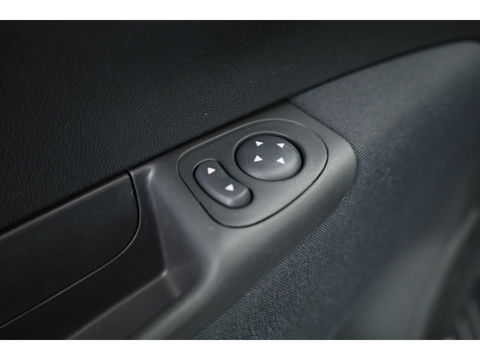 Fiat 500 0.9 TwinAir Turbo Easy | Airco | Stuur MultiFunct. | AUX | Elektr. Ramen