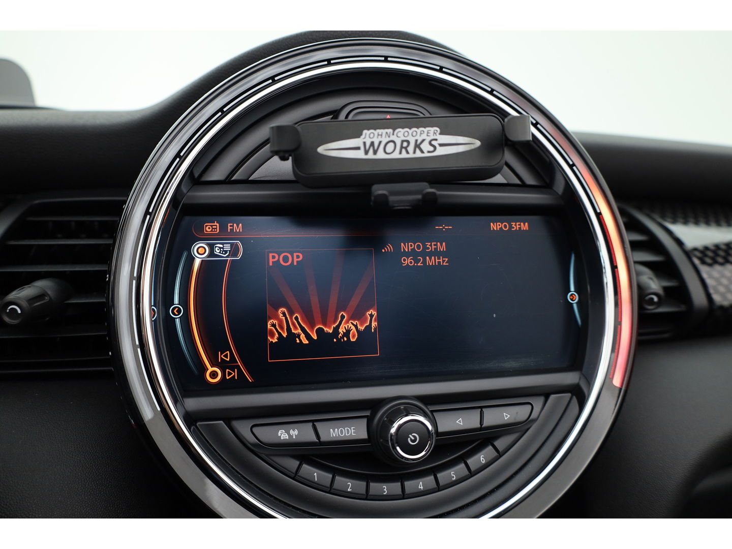 MINI Cabrio 2.0 John Cooper Works Chili | HUD | Cruise | H&K | Stoelverw. | PDC V+A