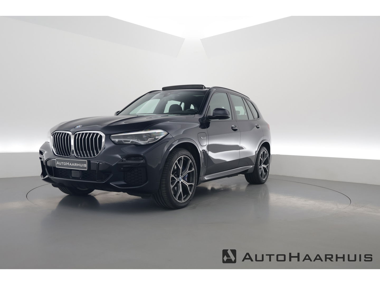BMW X5 xDrive45e M Sport | Pano | HUD | Luchtvering | Stoelventilatie | Massage | Elek. Trekhaak
