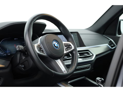 BMW X5 xDrive45e M Sport | Pano | HUD | Luchtvering | Stoelventilatie | Massage | Elek. Trekhaak