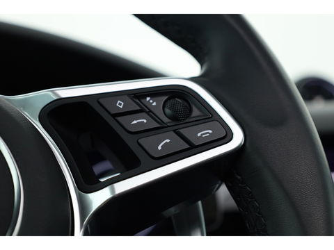 Porsche Cayenne 3.0 E-Hybrid Platinum Edition | Pano | Sport chrono | 22'' | Luchtvering | Bose Audio | Adapt. Cruise