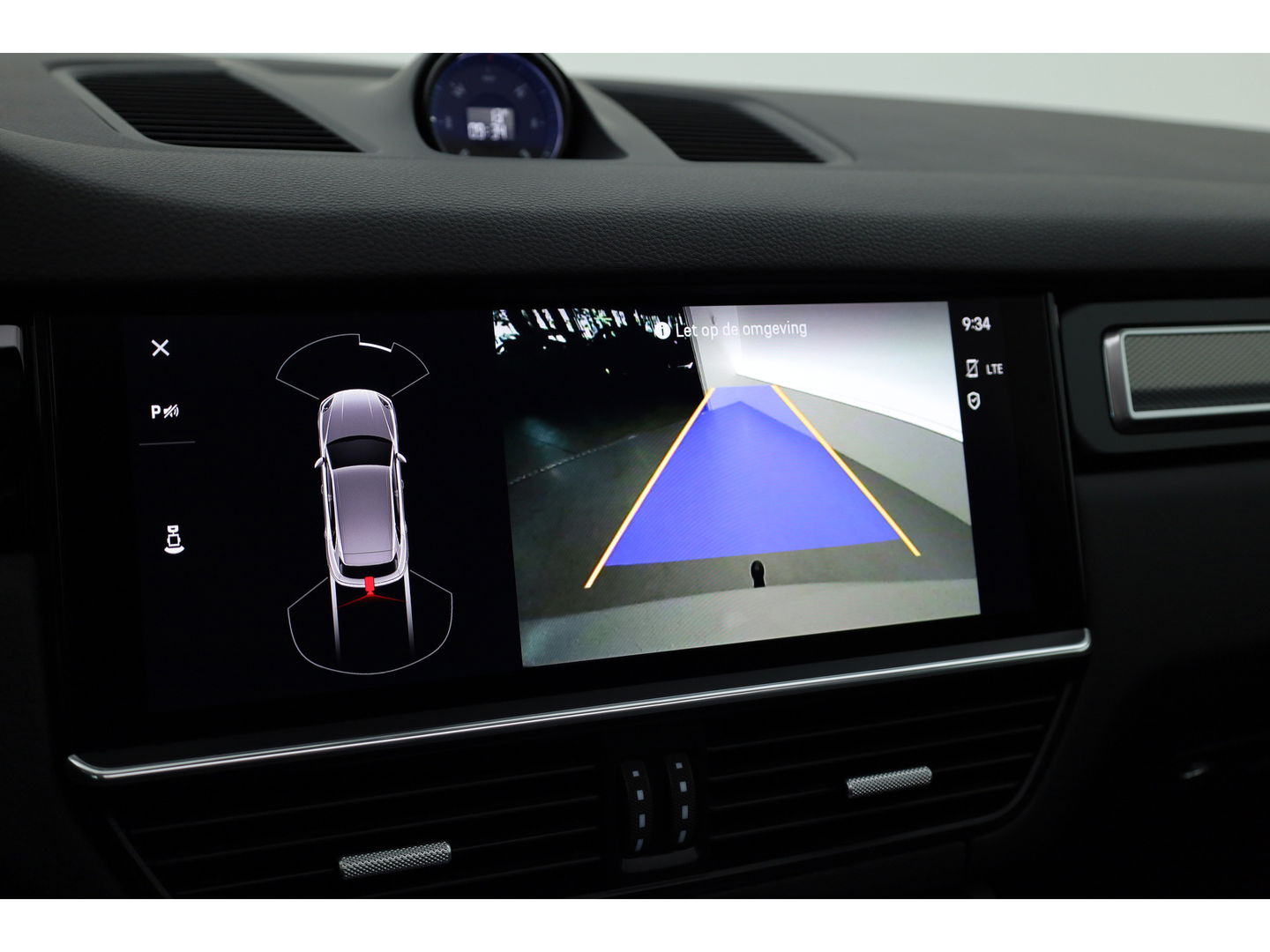 Porsche Cayenne 3.0 E-Hybrid Platinum Edition | Pano | Sport chrono | 22'' | Luchtvering | Bose Audio | Adapt. Cruise