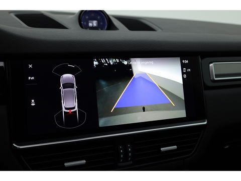 Porsche Cayenne 3.0 E-Hybrid Platinum Edition | Pano | Sport chrono | 22'' | Luchtvering | Bose Audio | Adapt. Cruise
