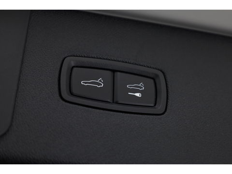 Porsche Cayenne 3.0 E-Hybrid Platinum Edition | Pano | Sport chrono | 22'' | Luchtvering | Bose Audio | Adapt. Cruise
