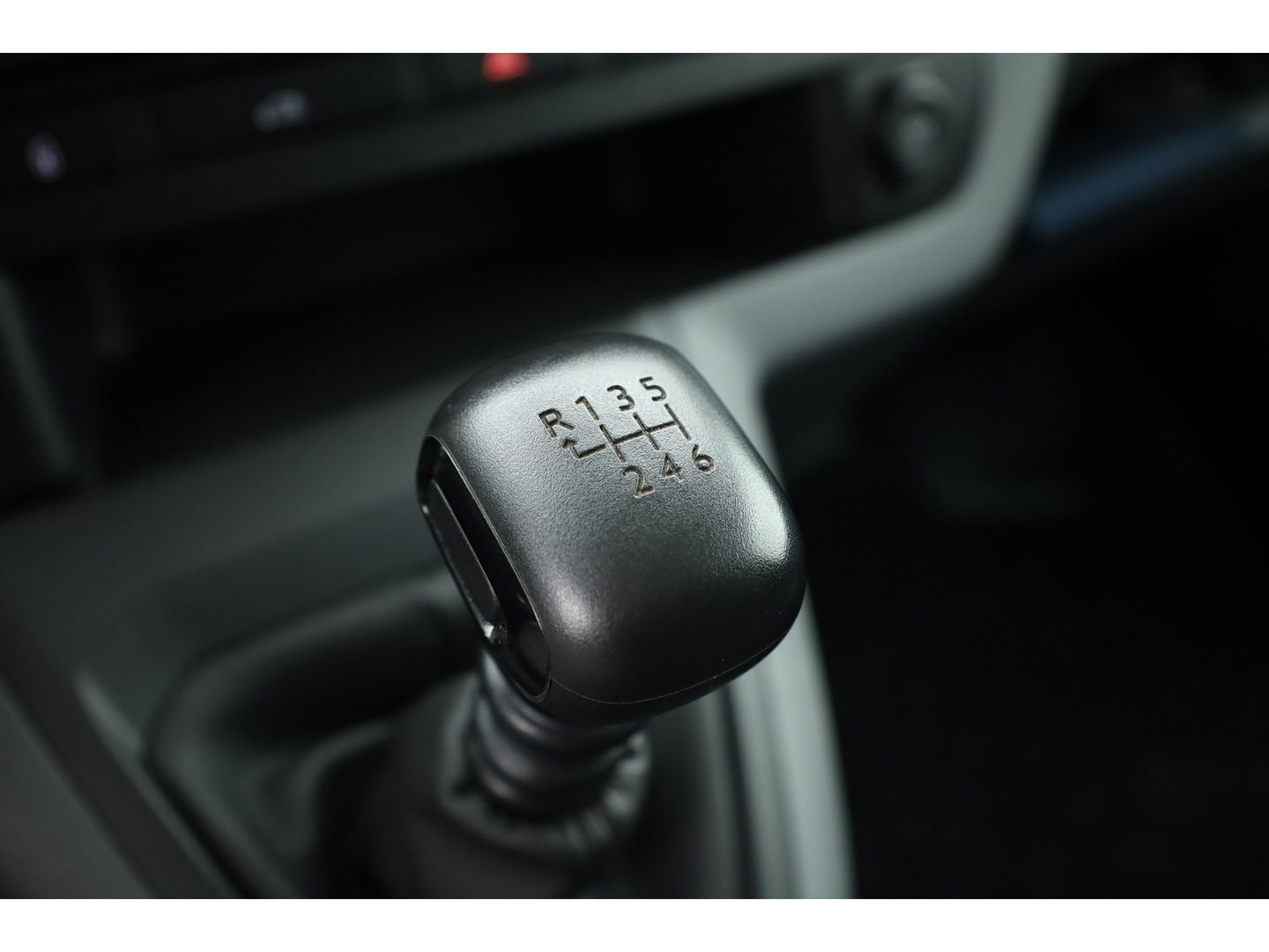 Peugeot Expert 2.0 BlueHDI 120 Long L3 Premium | Airco | Cruise | PDC | Betimmering