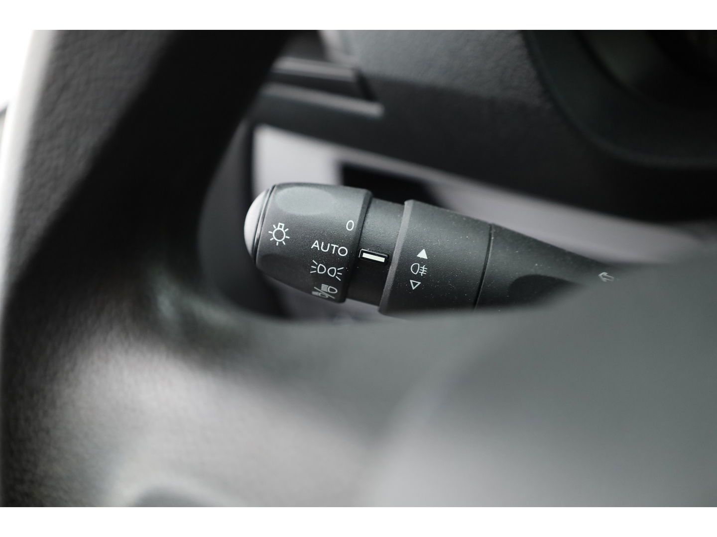Peugeot Expert 2.0 BlueHDI 120 Long L3 Premium | Airco | Cruise | PDC | Betimmering