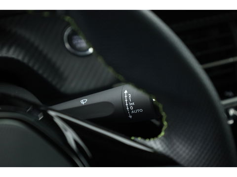 Peugeot 208 1.2 PureTech GT Pack | Pano | Adapt. Cruise | Keyless | Camera | Navi