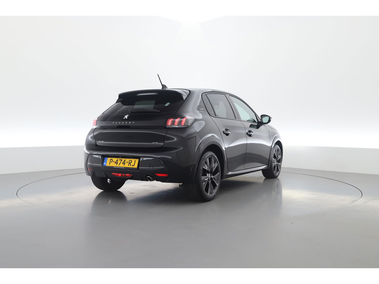 Peugeot 208 1.2 PureTech GT Pack | Pano | Adapt. Cruise | Keyless | Camera | Navi