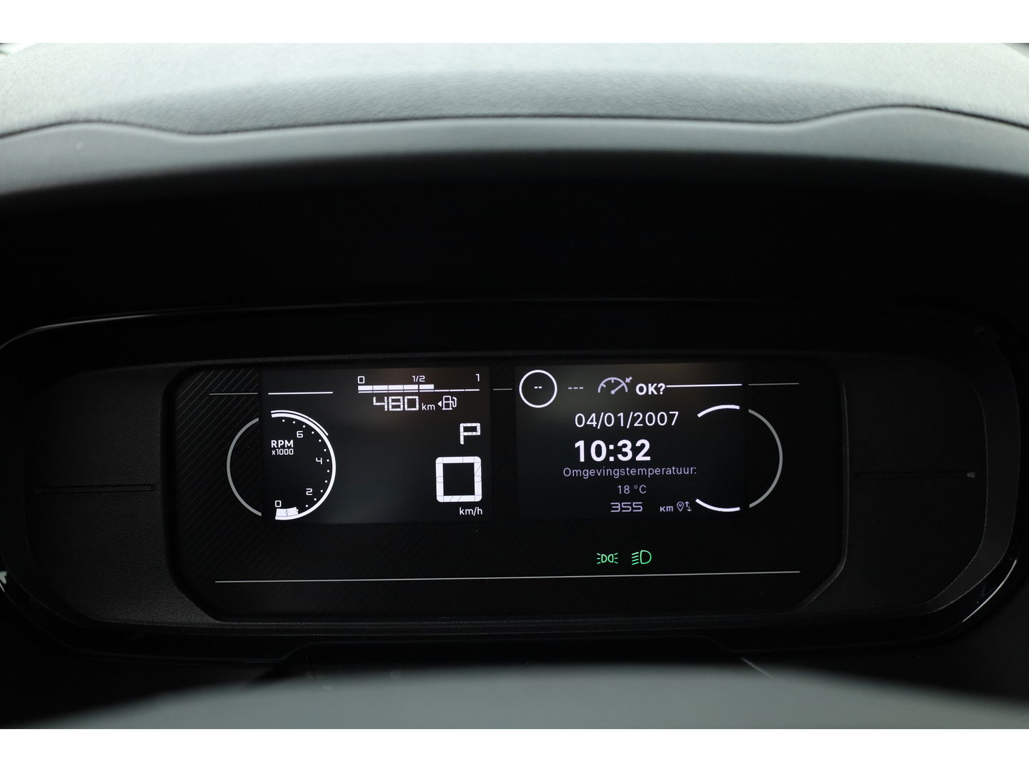 Opel Combo 1.5 BlueHDi 130pk | L2/XXL | Automaat | Nieuw model | Airco | 10" MultiMedia | Apple Carplay | Camera