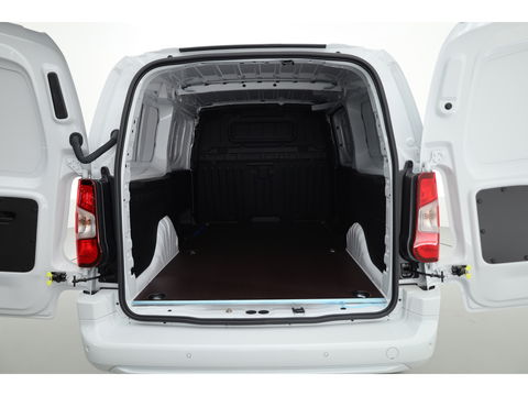 Opel Combo 1.5 BlueHDi 130pk | L2/XXL | Automaat | Nieuw model | Airco | 10" MultiMedia | Apple Carplay | Camera