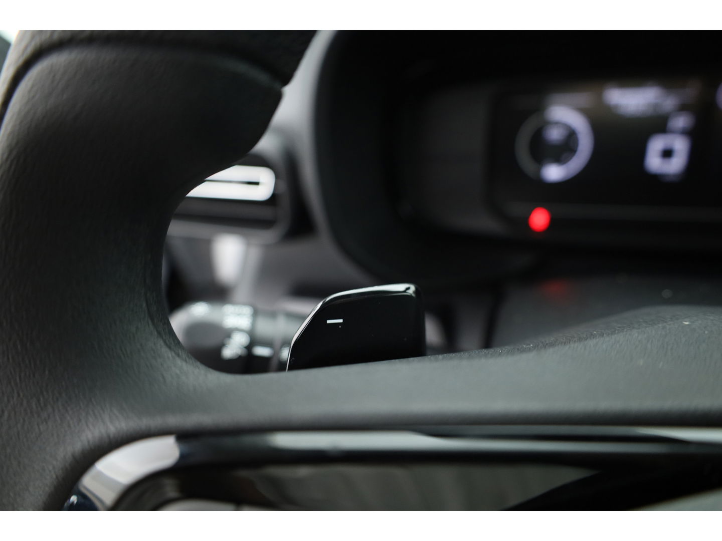 Opel Combo 1.5 BlueHDi 130pk | L2/XXL | Automaat | Nieuw model | Airco | 10" MultiMedia | Apple Carplay | Camera
