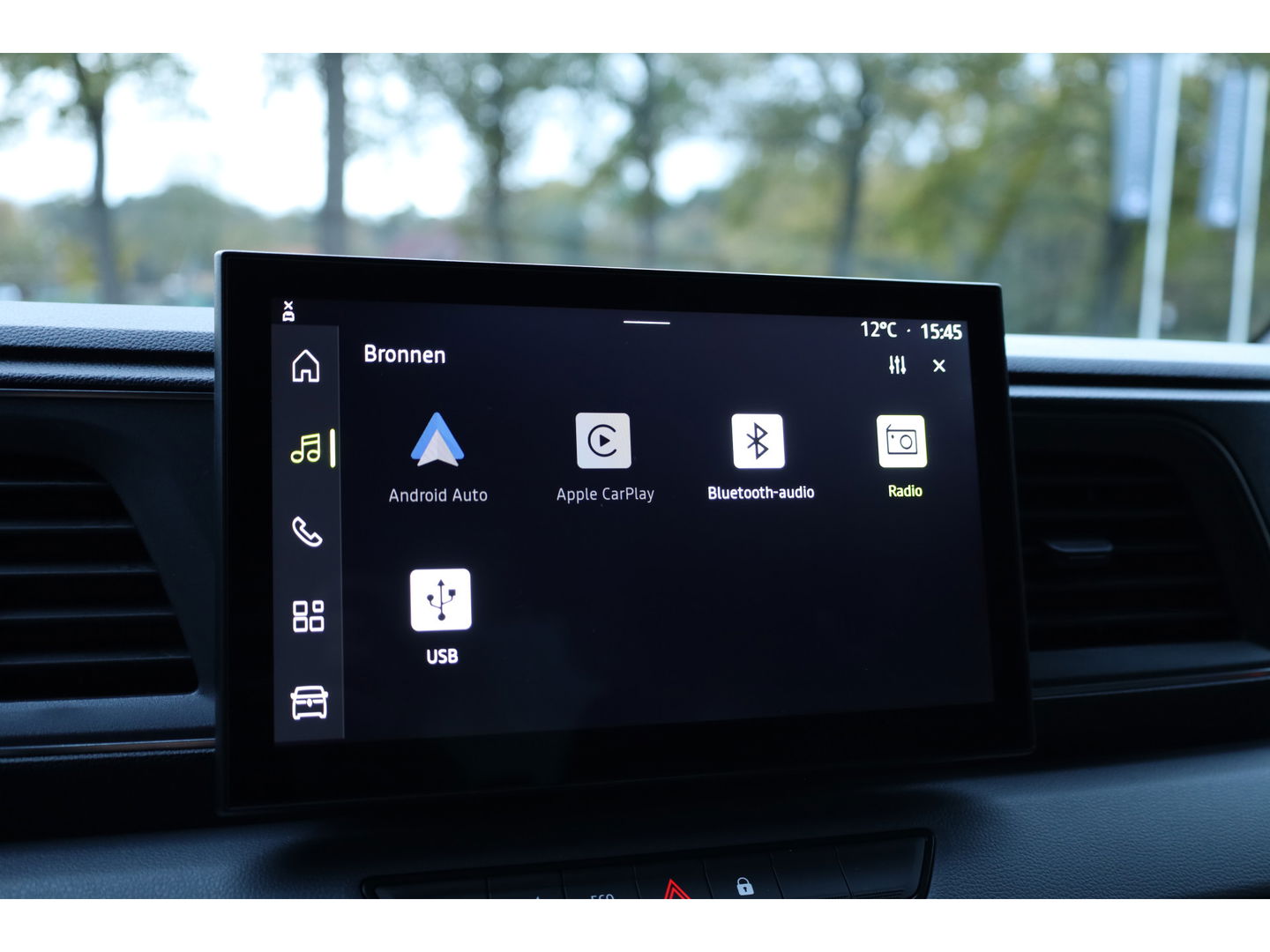 Renault Master 2.3 dCi 150-pk BAKWAGEN | Advance | Nw Model | Laadklep | Aut.Airco | Cruise | Navi by App | Spoiler | 423x214x230