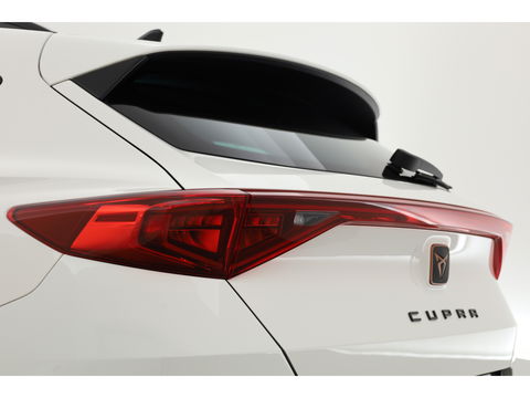 CUPRA Formentor 1.4 e-Hybrid | Pano | Camera | Memory Seat | Travel Assist | Navi