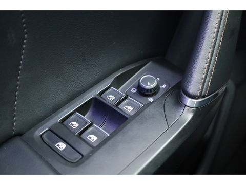 CUPRA Formentor 1.4 e-Hybrid | Pano | Camera | Memory Seat | Travel Assist | Navi