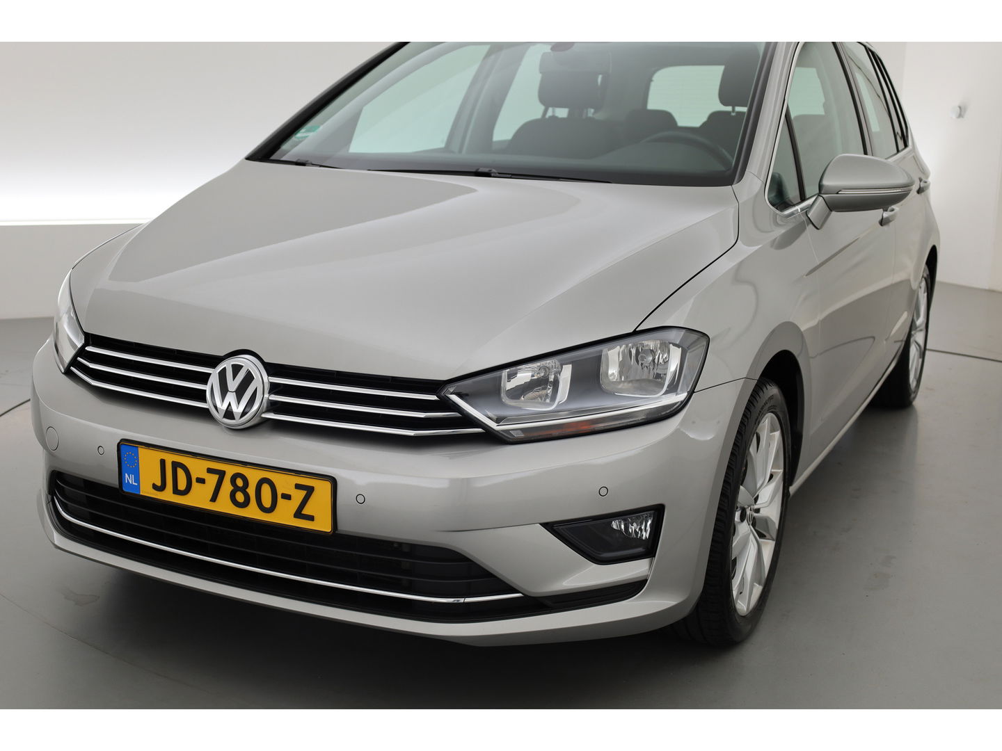 Volkswagen Golf Sportsvan 1.2 TSI Highline DSG | Camera | All Seasons | Trekhaak | Clima | PDC
