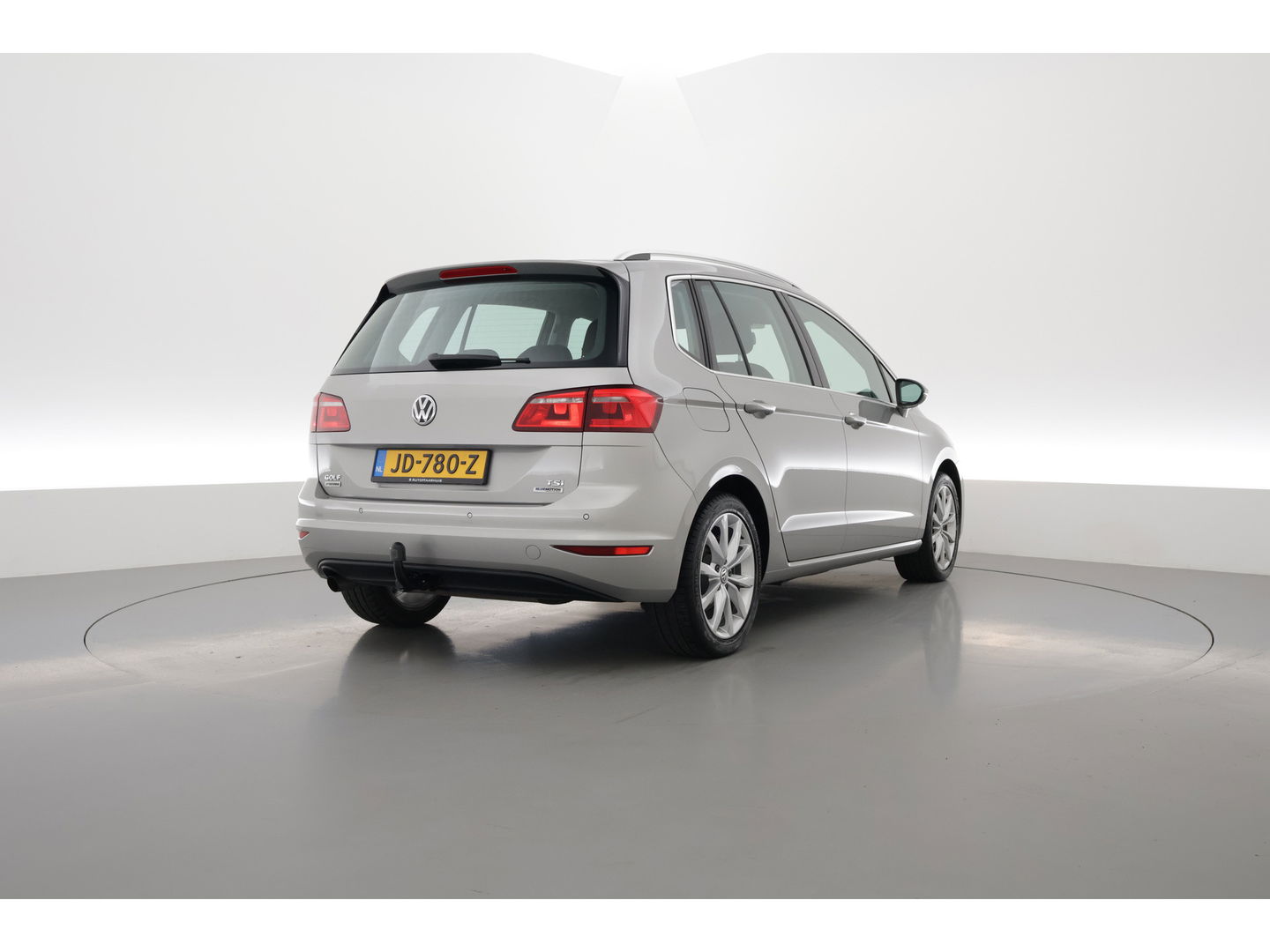 Volkswagen Golf Sportsvan 1.2 TSI Highline DSG | Camera | All Seasons | Trekhaak | Clima | PDC
