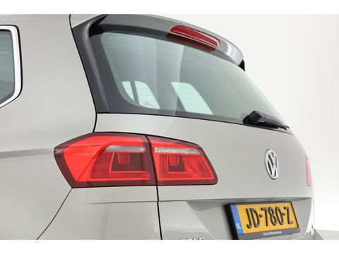 Volkswagen Golf Sportsvan 1.2 TSI Highline DSG | Camera | All Seasons | Trekhaak | Clima | PDC