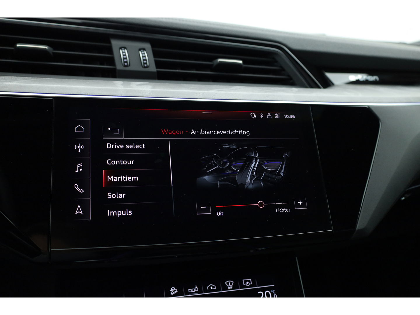 Audi e-tron 55 quattro Advanced edition 95 kWh | Pano | HUD | Soft Close | Luchtvering | Adapt. Cruise | 360cam