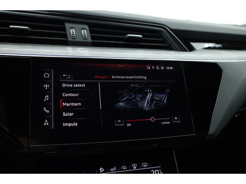 Audi e-tron 55 quattro Advanced edition 95 kWh | Pano | HUD | Soft Close | Luchtvering | Adapt. Cruise | 360cam