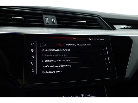 Audi e-tron 55 quattro Advanced edition 95 kWh | Pano | HUD | Soft Close | Luchtvering | Adapt. Cruise | 360cam