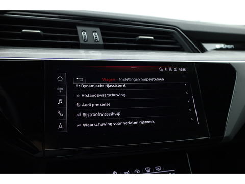Audi e-tron 55 quattro Advanced edition 95 kWh | Pano | HUD | Soft Close | Luchtvering | Adapt. Cruise | 360cam