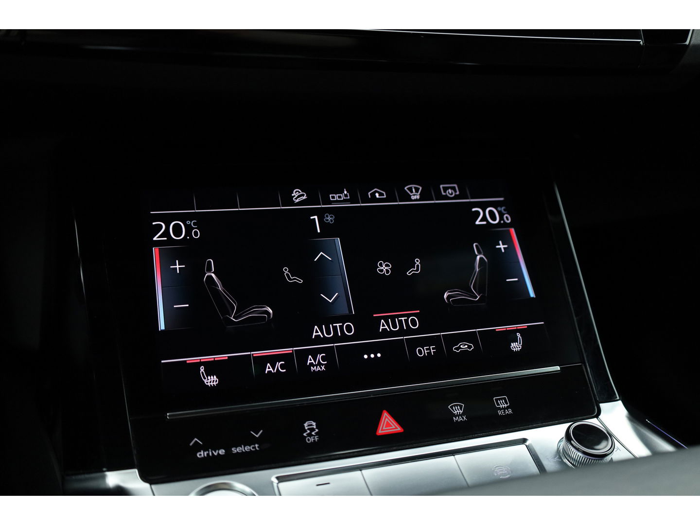 Audi e-tron 55 quattro Advanced edition 95 kWh | Pano | HUD | Soft Close | Luchtvering | Adapt. Cruise | 360cam
