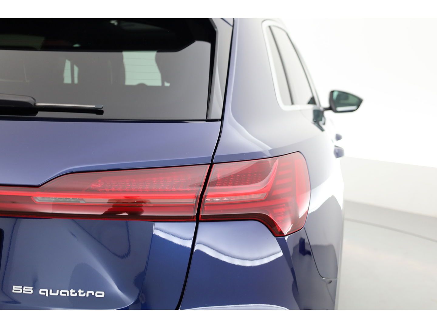 Audi e-tron 55 quattro Advanced edition 95 kWh | Pano | HUD | Soft Close | Luchtvering | Adapt. Cruise | 360cam