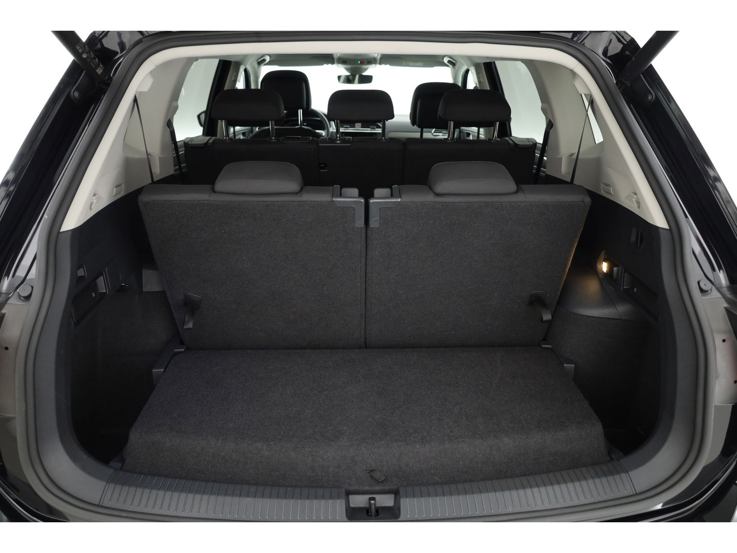 Volkswagen Tiguan Allspace 1.5 TSI Life Business 7p. DSG | Navi | Camera | Adapt. Cruise | Elek. Trekhaak | Stoel- Stuurverw.