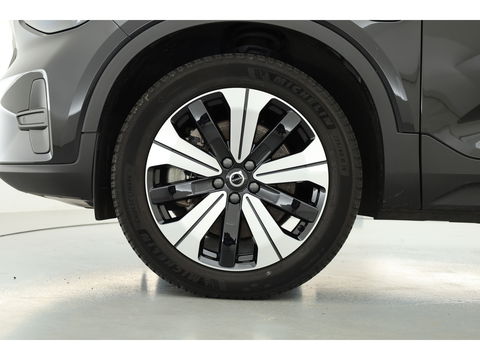 Volvo XC40 T4 Recharge Plus Bright | Navi | Elek. Trekhaak | Pilot Assist | Camera | Stoel- Stuurverw.
