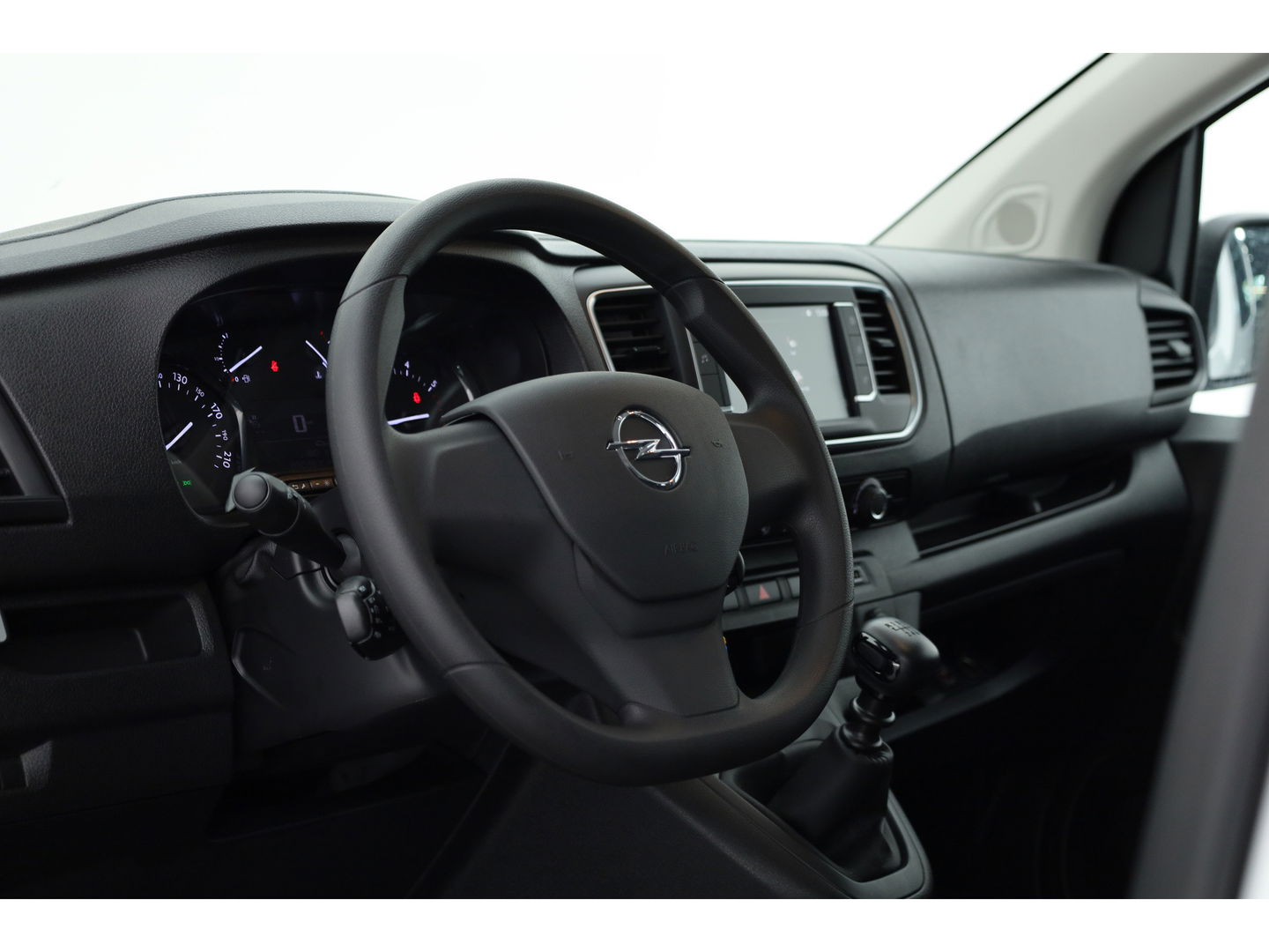 Opel Vivaro 2.0 CDTi 145pk L3H1 | Dubb. Cab. | 6 pers. | Airco | Cruise | Navi by App | Parkeersensoren
