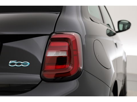 Fiat 500C Icon 42 kWh | Navi | Keyless | Apple CarPlay | Clima | PDC