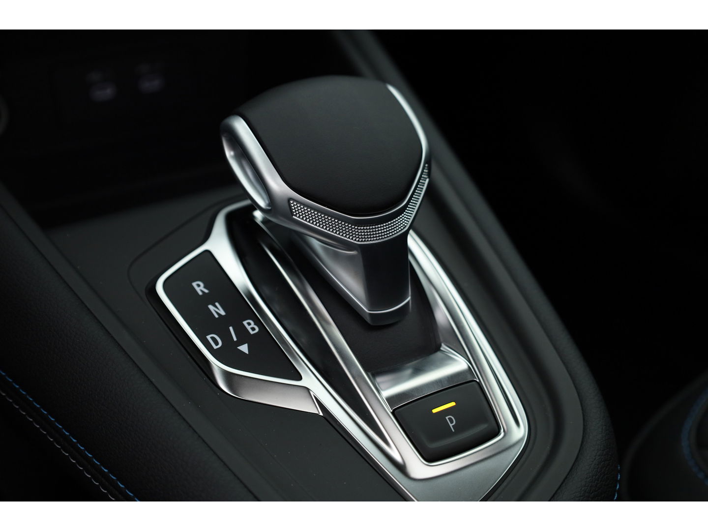 Renault Captur 1.6 E-Tech full hybrid 145 esprit Alpine | Pano | 360cam | Harman Kardon | Stoel-Stuurverw. | Adapt. Cruise