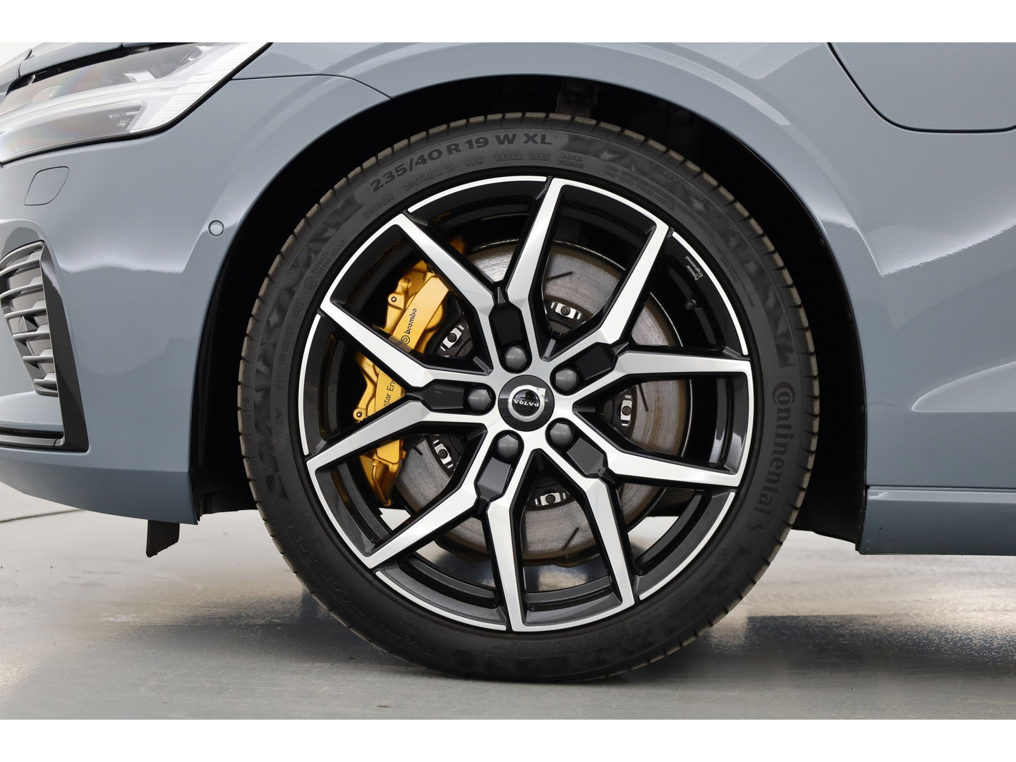 Volvo S60 T8 Polestar Engineered ''Uniek 455PK!'' | Pano | HUD | 360cam | Bowers & Wilkins | Pilot Assist
