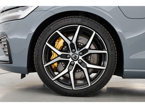 Volvo S60 T8 Polestar Engineered ''Uniek 455PK!'' | Pano | HUD | 360cam | Bowers & Wilkins | Pilot Assist