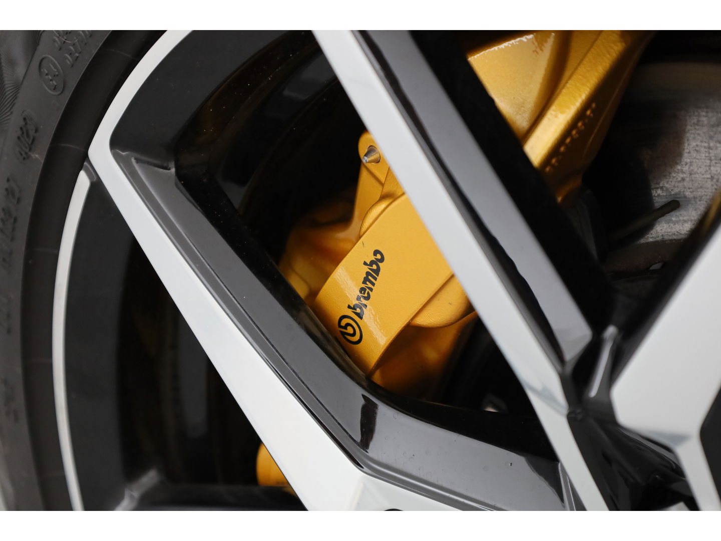Volvo S60 T8 Polestar Engineered ''Uniek 455PK!'' | Pano | HUD | 360cam | Bowers & Wilkins | Pilot Assist