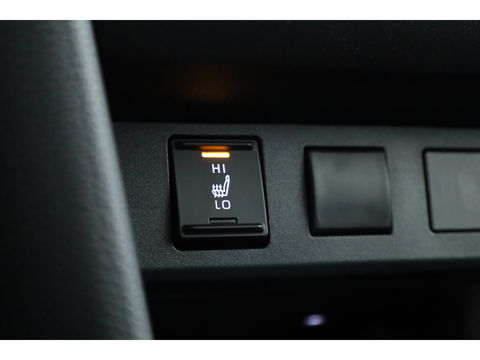 Toyota Yaris Cross 1.5 Hybrid Teamplayer 130pk | Winter pack | Safety pack | Navi | Adapt. Cruise | Camera | Keyless