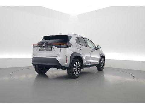Toyota Yaris Cross 1.5 Hybrid Teamplayer 130pk | Winter pack | Safety pack | Navi | Adapt. Cruise | Camera | Keyless