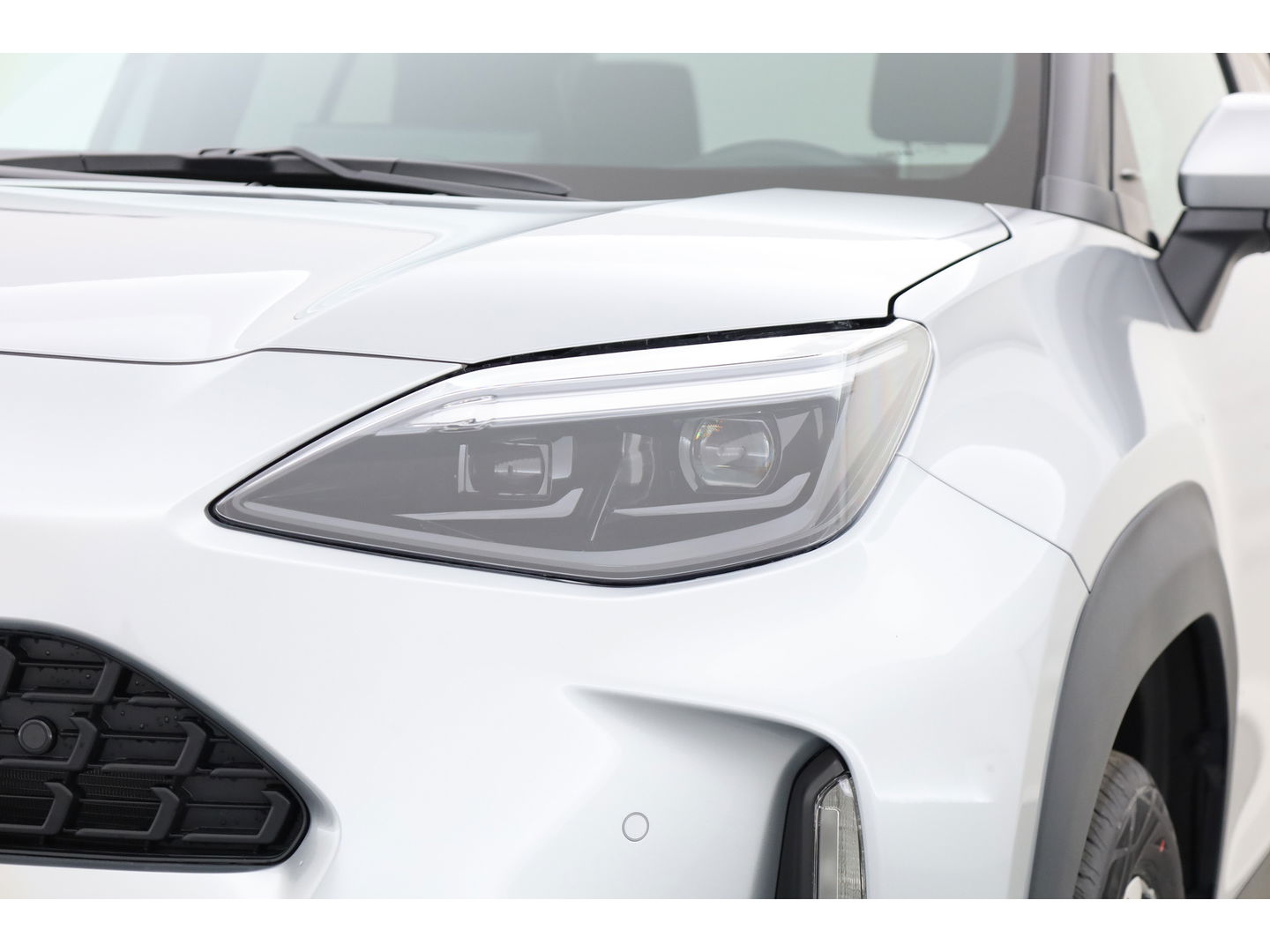 Toyota Yaris Cross 1.5 Hybrid Teamplayer 130pk | Winter pack | Safety pack | Navi | Adapt. Cruise | Camera | Keyless