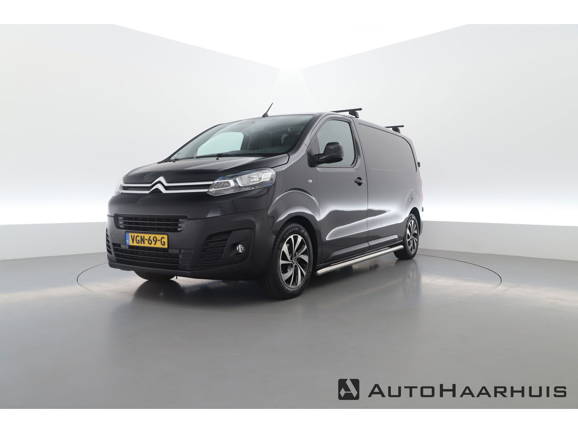 Citroën Jumpy 2.0 BlueHDI 180pk AUTOMAAT | Club L2H1 | Cruise | CarPlay | Camera | stoelverw. |